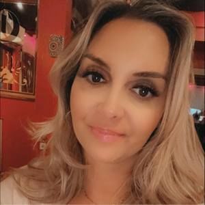 Meet your Posher, Jillian